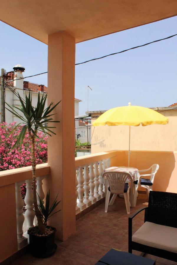 Apartman Tisno Kültér fotó